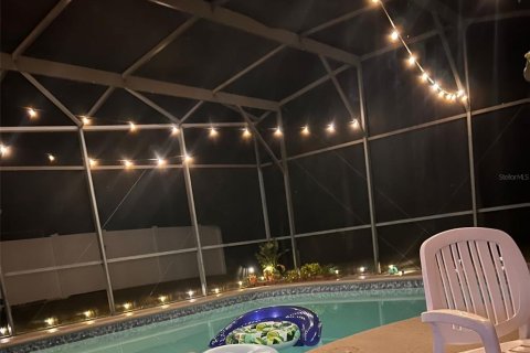 Villa ou maison à vendre à Kissimmee, Floride: 3 chambres, 174.56 m2 № 2391109 - photo 2