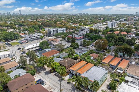 Купить виллу или дом в Майами, Флорида 3 спальни, 150.5м2, № 1952410 - фото 28