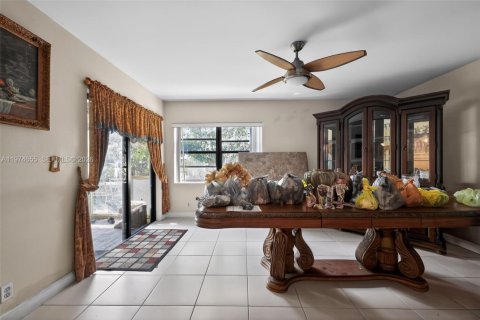 House in Boca Raton, Florida 3 bedrooms, 117.61 sq.m. № 2042941 - photo 13