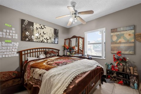 House in Boca Raton, Florida 3 bedrooms, 117.61 sq.m. № 2042941 - photo 22