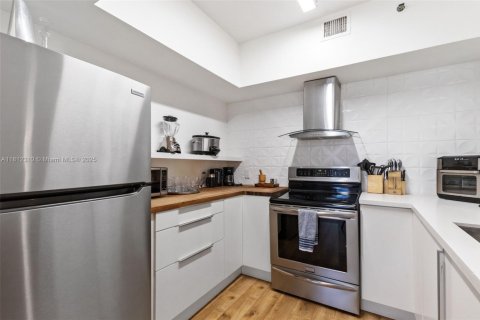 Condominio en alquiler en Aventura, Florida, 2 dormitorios, 109.62 m2 № 2184751 - foto 10