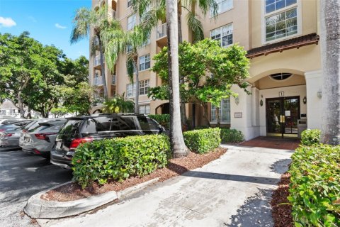 Condominio en alquiler en Aventura, Florida, 2 dormitorios, 109.62 m2 № 2184751 - foto 25