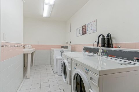 Condominio en alquiler en Miami Beach, Florida, 1 dormitorio, 52.95 m2 № 2081635 - foto 30