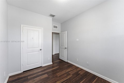 Adosado en venta en Lauderhill, Florida, 3 dormitorios, 138.98 m2 № 2043434 - foto 22