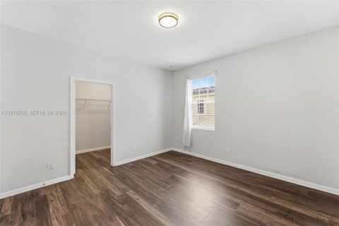 Adosado en venta en Lauderhill, Florida, 3 dormitorios, 138.98 m2 № 2043434 - foto 14