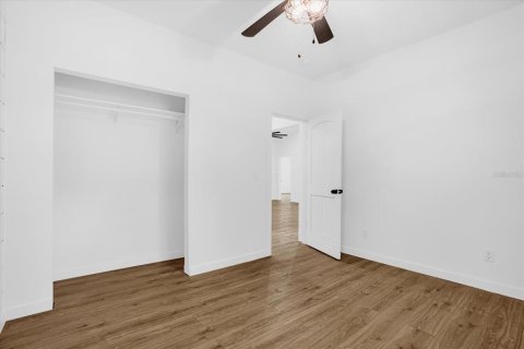 House in Lakeland, Florida 3 bedrooms, 133.97 sq.m. № 1901176 - photo 18