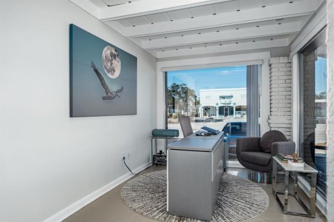 Immobilier commercial à louer à Saint Petersburg, Floride: 166.11 m2 № 2120361 - photo 6