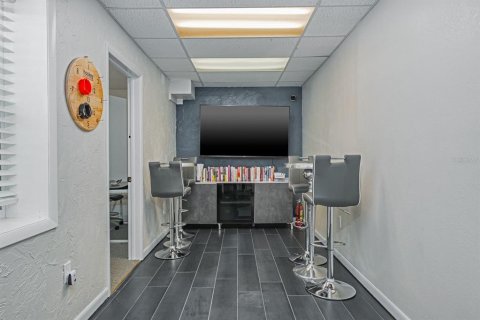 Immobilier commercial à louer à Saint Petersburg, Floride: 166.11 m2 № 2120361 - photo 18