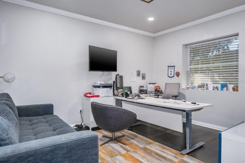 Immobilier commercial à louer à Saint Petersburg, Floride: 166.11 m2 № 2120361 - photo 12