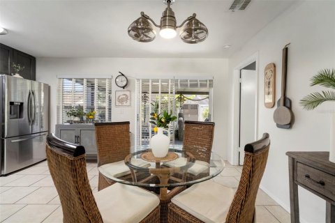 Casa en venta en Riverview, Florida, 3 dormitorios, 110.18 m2 № 2112218 - foto 19