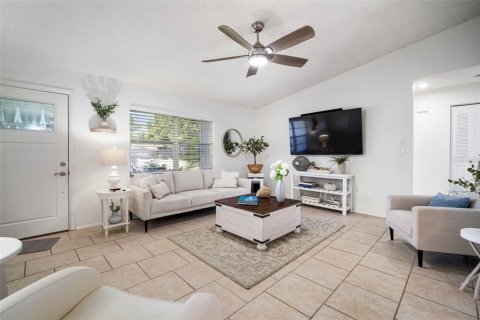 Casa en venta en Riverview, Florida, 3 dormitorios, 110.18 m2 № 2112218 - foto 15