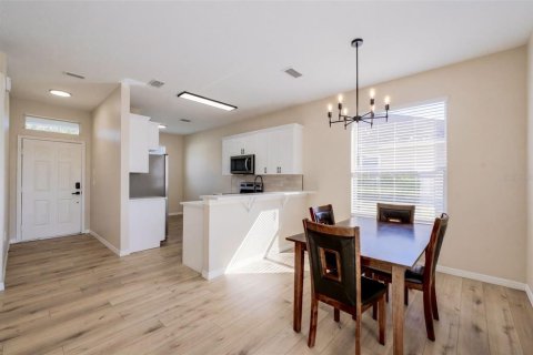 Villa ou maison à louer à Eustis, Floride: 3 chambres, 112.97 m2 № 2437299 - photo 7
