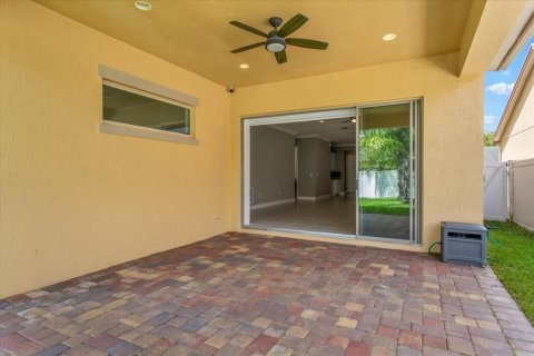 Casa en venta en Orlando, Florida, 4 dormitorios, 192.96 m2 № 2384431 - foto 23