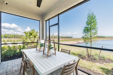 Villa ou maison à vendre à Port Charlotte, Floride: 2 chambres, 154.22 m2 № 2167113 - photo 8