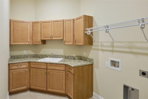 House in Hernando, Florida 3 bedrooms, 211.91 sq.m. № 1911304 - photo 25
