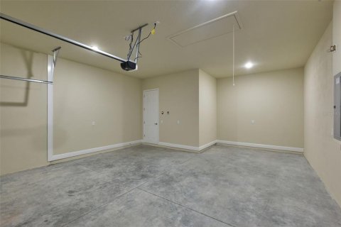House in Hernando, Florida 3 bedrooms, 211.91 sq.m. № 1911304 - photo 26