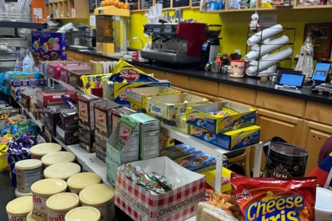 Commercial property in Sunrise, Florida № 1958985 - photo 8