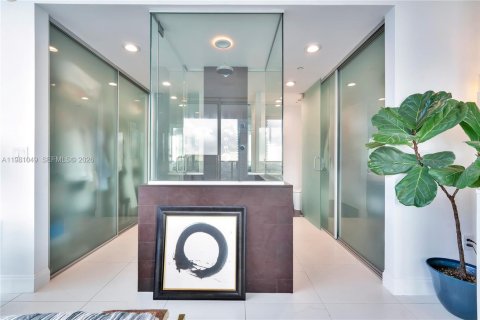Copropriété à louer à Miami, Floride: 2 chambres, 104.33 m2 № 2079969 - photo 14