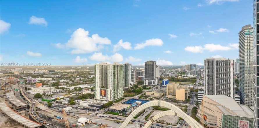 Condo à Miami, Floride, 2 chambres  № 2079969