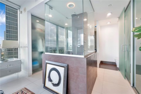Copropriété à louer à Miami, Floride: 2 chambres, 104.33 m2 № 2079969 - photo 16