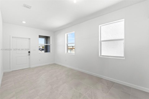 Adosado en venta en Homestead, Florida, 3 dormitorios, 156.26 m2 № 2044138 - foto 16