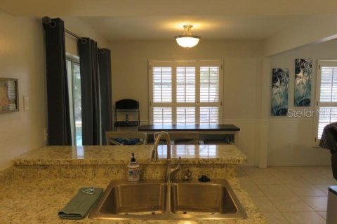 Villa ou maison à louer à Bradenton, Floride: 3 chambres, 159.7 m2 № 1673552 - photo 5