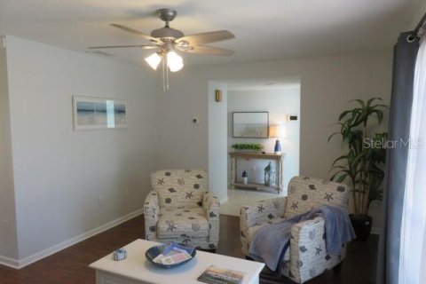 Villa ou maison à louer à Bradenton, Floride: 3 chambres, 159.7 m2 № 1673552 - photo 11