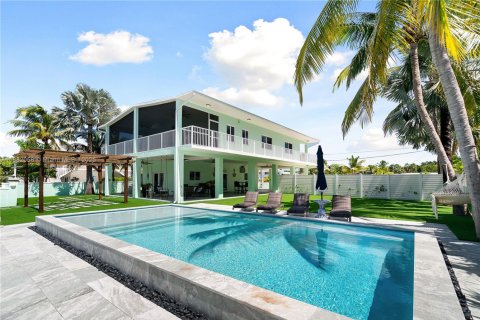 House in Key Largo, Florida 3 bedrooms, 138.98 sq.m. № 1930102 - photo 2