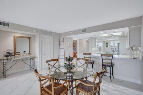 Condominio en venta en Sarasota, Florida, 2 dormitorios, 122.26 m2 № 1556750 - foto 19
