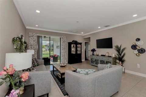 House in Port Charlotte, Florida 3 bedrooms, 184.69 sq.m. № 1856136 - photo 18