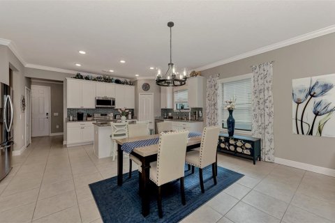 House in Port Charlotte, Florida 3 bedrooms, 184.69 sq.m. № 1856136 - photo 15