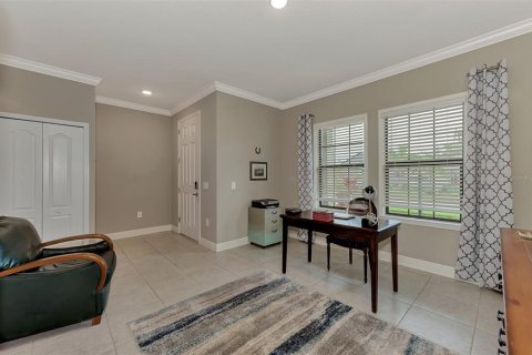 House in Port Charlotte, Florida 3 bedrooms, 184.69 sq.m. № 1856136 - photo 6