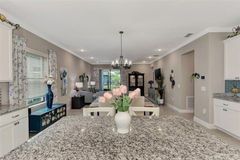 House in Port Charlotte, Florida 3 bedrooms, 184.69 sq.m. № 1856136 - photo 12