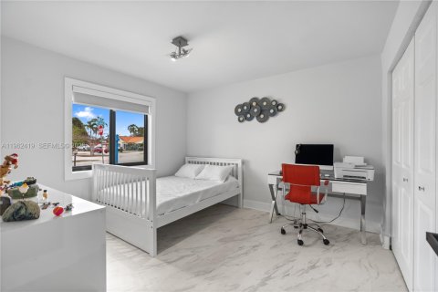 Купить виллу или дом в Майами, Флорида 1 комната, 148.83м2, № 2024928 - фото 28