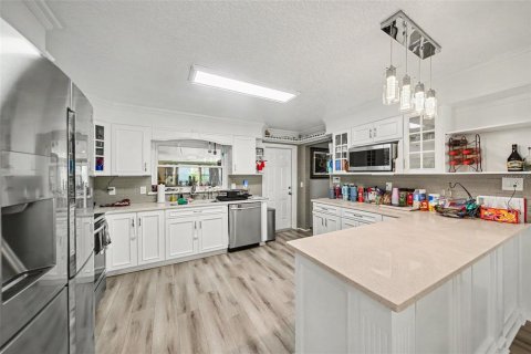 Casa en venta en Altamonte Springs, Florida, 4 dormitorios, 180.51 m2 № 2238163 - foto 12