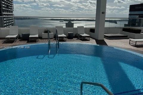 Снять в аренду квартиру в Майами, Флорида 2 спальни, 106.47м2, № 2000515 - фото 18