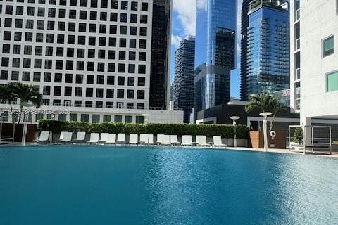 Снять в аренду квартиру в Майами, Флорида 2 спальни, 106.47м2, № 2000515 - фото 23