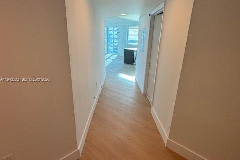 Снять в аренду квартиру в Майами, Флорида 2 спальни, 106.47м2, № 2000515 - фото 5