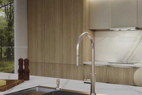 Коммерческая недвижимость в Помпано-Бич, Флорида № 2034897