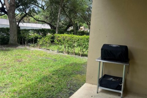 Condo in West Palm Beach, Florida, 2 bedrooms  № 1792528 - photo 7