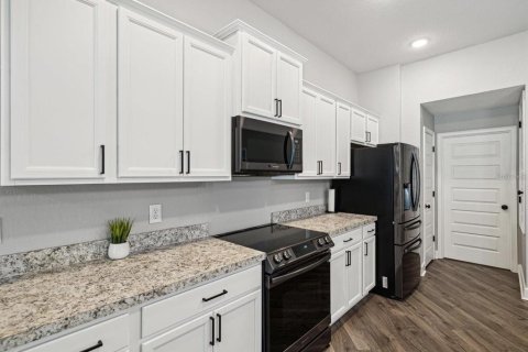 Casa en venta en Homosassa, Florida, 4 dormitorios, 201.6 m2 № 1914810 - foto 4