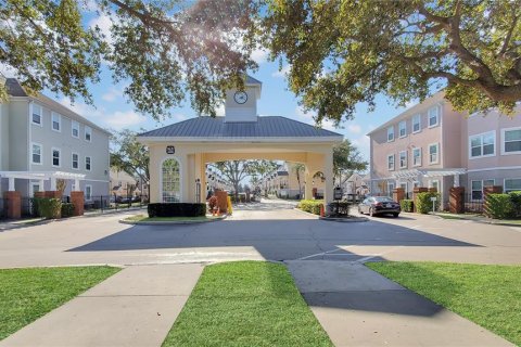 Condo in Orlando, Florida, 3 bedrooms  № 2222148 - photo 16