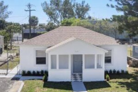 Casa en West Palm Beach, Florida 3 dormitorios, 94.3 m2 № 2434127