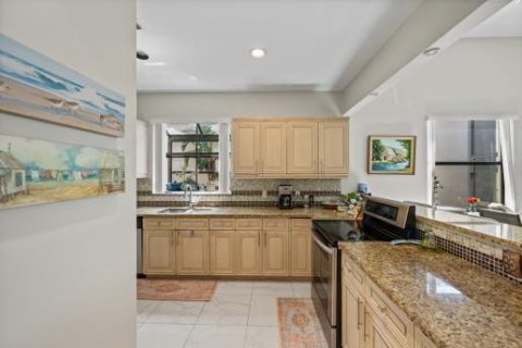 Villa ou maison à louer à Lake Worth, Floride: 3 chambres, 171.96 m2 № 2403794 - photo 10