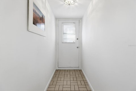 House in Floral City, Florida 3 bedrooms, 227.8 sq.m. № 2138925 - photo 24