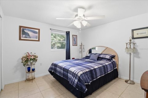 House in Floral City, Florida 3 bedrooms, 227.8 sq.m. № 2138925 - photo 10