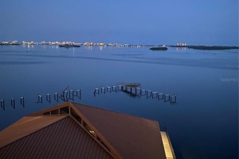 Condo in Dunedin, Florida, 3 bedrooms  № 1647679 - photo 3