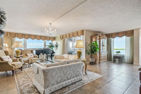 Condo in Dunedin, Florida, 3 bedrooms  № 1647679 - photo 5
