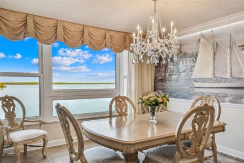 Condo in Dunedin, Florida, 3 bedrooms  № 1647679 - photo 15