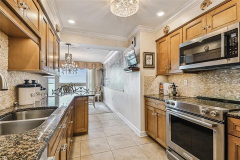Condo in Dunedin, Florida, 3 bedrooms  № 1647679 - photo 6